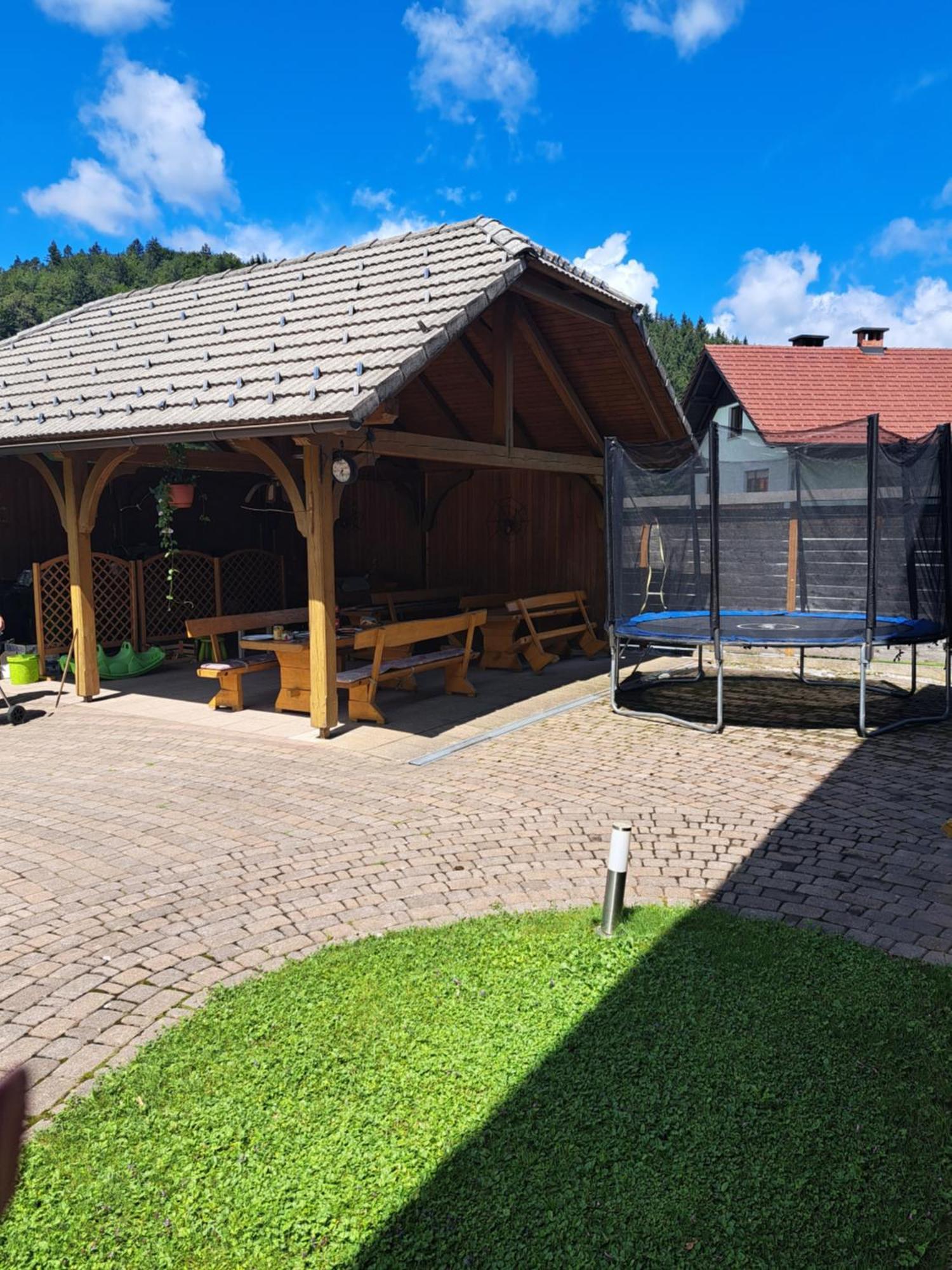 Guest House Kveder Škofja Loka Zewnętrze zdjęcie