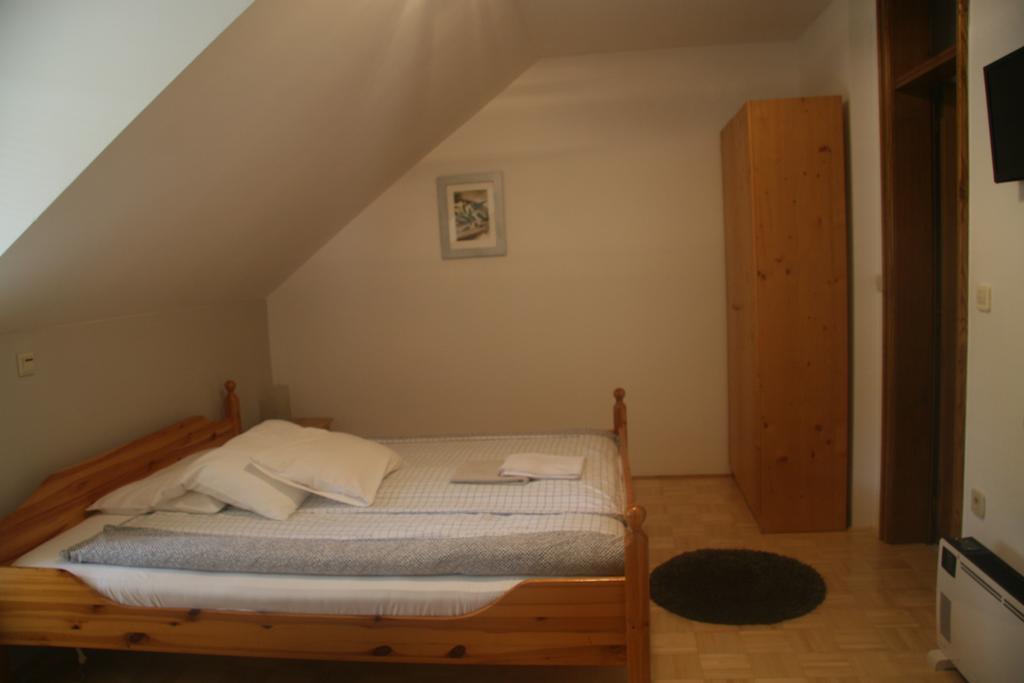 Guest House Kveder Škofja Loka Pokój zdjęcie