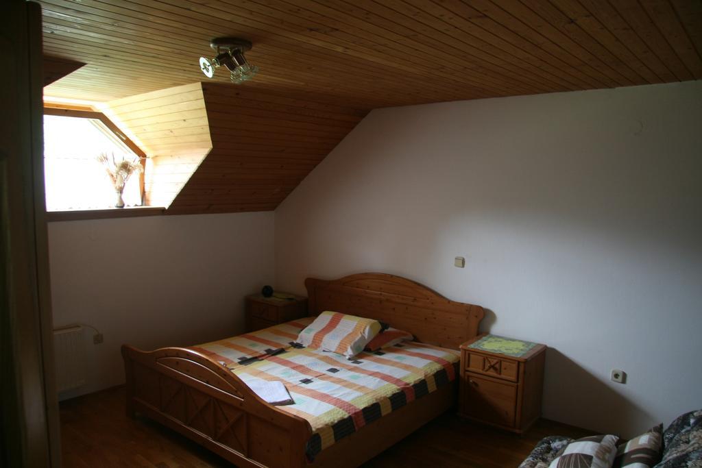 Guest House Kveder Škofja Loka Pokój zdjęcie
