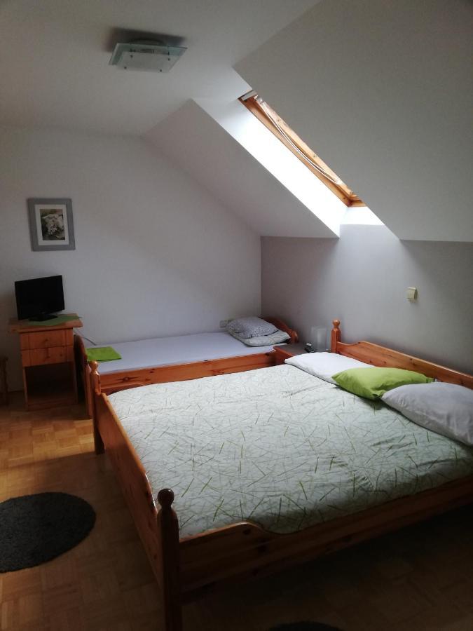 Guest House Kveder Škofja Loka Zewnętrze zdjęcie